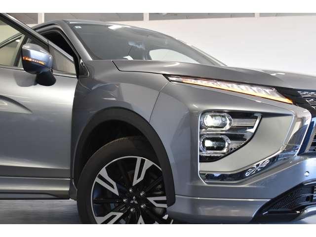 エクリプスクロス Ｐ　車歴レンタ　スマホ連携ナビ　前後ドラレコ　ｅ－アシスト　アラウンドビューモニター　ＬＥＤヘッドライト　パワーシート　フルオートエアコン　フルセグＴＶ　パーキングセンサー　シートヒーター　スマートキー（18枚目）