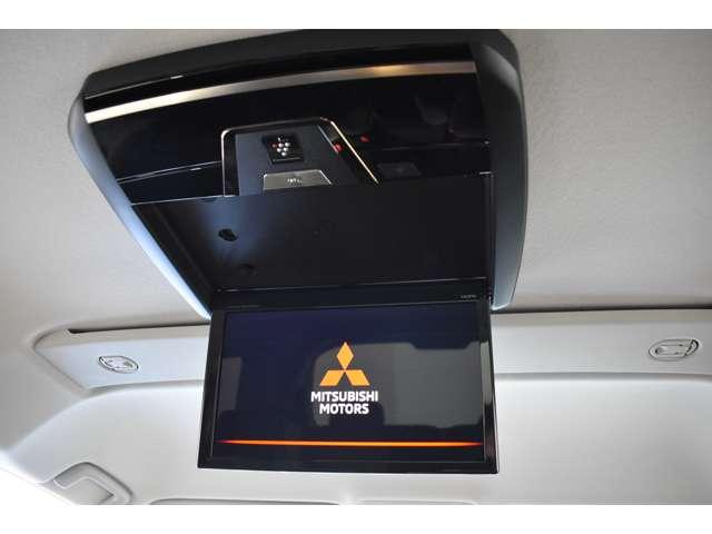 デリカD:5 P カスタム仕様 持込登録 Mナビ 後席モニター Bモニター 地デジ LEDヘッドランプ デュアルエアコン ナビTV シートヒーター ETC 4WD 電動シ-ト 寒冷地仕様 メモリナビ ABS 3列(12枚目)