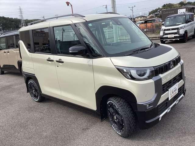 デリカミニ Ｔ　プレミアム　カスタム仕様　Ｍナビ　ＴＶ　マイパイロット　衝突軽減装置　ターボエンジン　ナビＴＶ　寒冷地　パワステ　フルタイム４ＷＤ　エアバッグ　ＬＥＤヘッド　ＥＳＣ　サイドカメラ　クルコン　インテリキー　ＥＴＣ（9枚目）