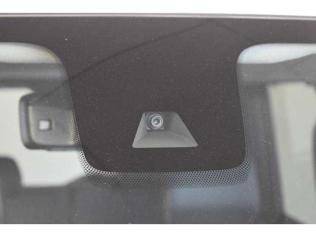 デリカミニ Ｔ　プレミアム　弊社社有車　Ｍナビ　ＴＶ　マイパイロット　衝突軽減装置　ターボエンジン　ナビＴＶ　寒冷地　パワステ　フルタイム４ＷＤ　エアバッグ　ＬＥＤヘッド　ＥＳＣ　サイドカメラ　クルコン　インテリキー　キーフリー（5枚目）