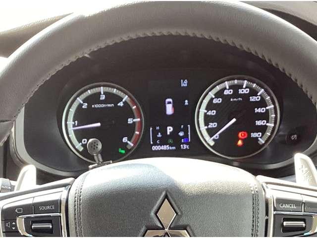 デリカD:5 P 弊社社有車 Mナビ TV 全方位カメラ Bモニター 地デジ LEDヘッドランプ ナビTV シートヒーター 4WD 電動シ-ト 寒冷地仕様 メモリナビ ABS 3列 オートエアコン ASC 盗難防止装置(5枚目)