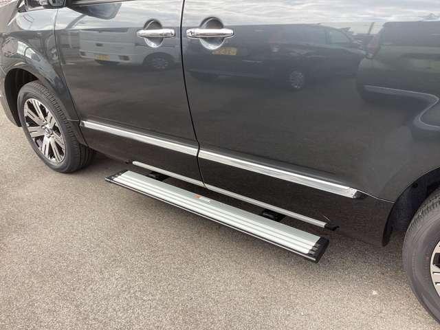 デリカD:5 P 弊社社有車 Mナビ TV 全方位カメラ Bモニター 地デジ LEDヘッドランプ ナビTV シートヒーター 4WD 電動シ-ト 寒冷地仕様 メモリナビ ABS 3列 オートエアコン ASC 盗難防止装置(12枚目)