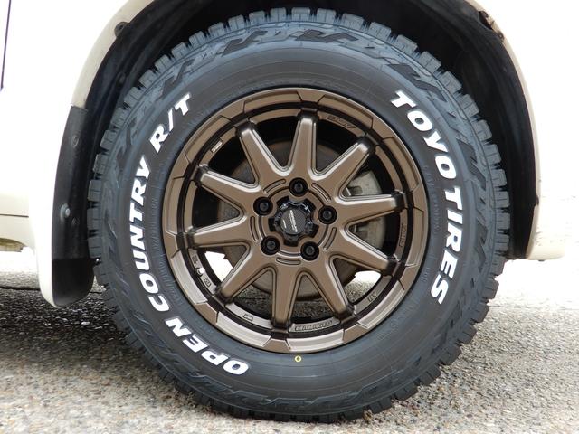 クロスロード １８Ｌ　Ｘパッケージ　３列シート・７人乗り・ＥＮＫＥＩサーキュラーＣ１０Ｓ＆トーヨーオープンカントリーＲ／Ｔ２２５／７０Ｒ１６（新品）・オートエアコン・ヘッドランプレベライザー・ワイパーデアイサ・プライバシーガラス（12枚目）