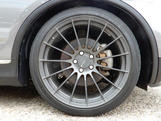 スカイラインクロスオーバー ３７０ＧＴ　ＦＯＵＲ　ルーフレール・サンルーフ・ミッドナイトブラックグリル・ＢＯＳＥサウンドシステム・ＨＤＤナビ・Ｂｌｕｅｔｈｏｏｔｈ・ＤＴＶ・サイド＆バックカメラ・ＥＴＣ・パワーシート・エンケイＲＳ０５ＲＲ２０インチＡＷ（15枚目）