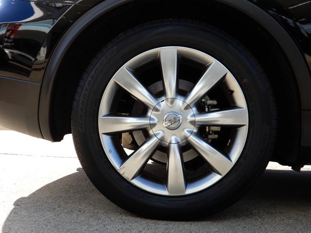 スカイラインクロスオーバー 370GT タイプP サンルーフ・ルーフレール・寒冷地仕様・黒革シート・パワーシート(運転席メモリー機能付)・前席シートヒーター・リモコン可倒式リヤシート・トノカバー・HDDナビ・BOSEサウンド・ETC・アラウンドビュー(17枚目)