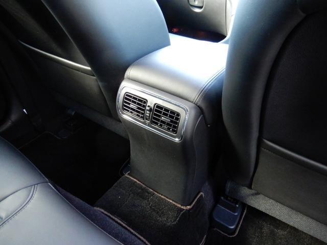 スカイラインクロスオーバー 370GT タイプP サンルーフ・ルーフレール・寒冷地仕様・黒革シート・パワーシート(運転席メモリー機能付)・前席シートヒーター・リモコン可倒式リヤシート・トノカバー・HDDナビ・BOSEサウンド・ETC・アラウンドビュー(28枚目)