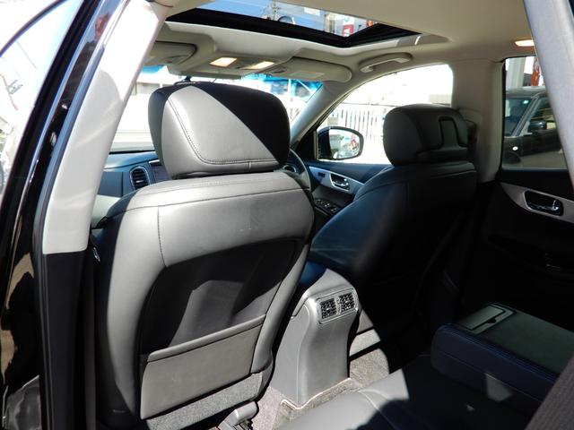 スカイラインクロスオーバー 370GT タイプP サンルーフ・ルーフレール・寒冷地仕様・黒革シート・パワーシート(運転席メモリー機能付)・前席シートヒーター・リモコン可倒式リヤシート・トノカバー・HDDナビ・BOSEサウンド・ETC・アラウンドビュー(39枚目)