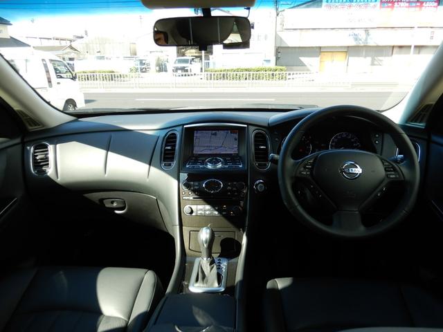 スカイラインクロスオーバー 370GT タイプP サンルーフ・ルーフレール・寒冷地仕様・黒革シート・パワーシート(運転席メモリー機能付)・前席シートヒーター・リモコン可倒式リヤシート・トノカバー・HDDナビ・BOSEサウンド・ETC・アラウンドビュー(44枚目)