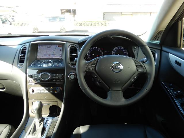 スカイラインクロスオーバー 370GT タイプP サンルーフ・ルーフレール・寒冷地仕様・黒革シート・パワーシート(運転席メモリー機能付)・前席シートヒーター・リモコン可倒式リヤシート・トノカバー・HDDナビ・BOSEサウンド・ETC・アラウンドビュー(45枚目)