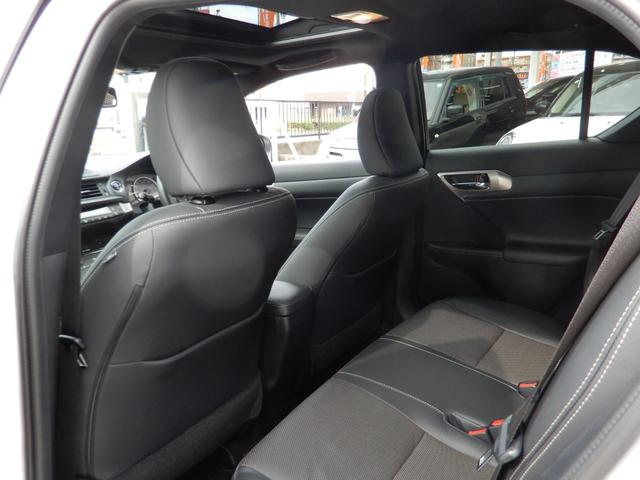 ＣＴ ＣＴ２００ｈ　Ｆスポーツ　ルーフブラック・ムーンルーフ・ＬＥＤヘッドランプ・スピンドルグリル・黒革シート・前席ヒーター付きパワーシート・ステアリングヒーター・パドルシフト・ＳＤナビ・ＤＴＶ・Ｂｌｕｅｔｈｏｏｔｈ・ＥＴＣ２．０（41枚目）