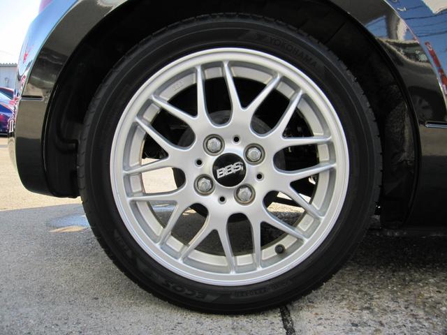 コペン 10thアニバーサリーエディション 最終特別仕様車・シリアルナンバー・電動アクティブトップ・ブラックメッキフロントグリル・プロジェクターヘッドランプ・フォグランプ・BBS15インチホイール・アルミスカッフプレート・本革製スポーツシート(22枚目)