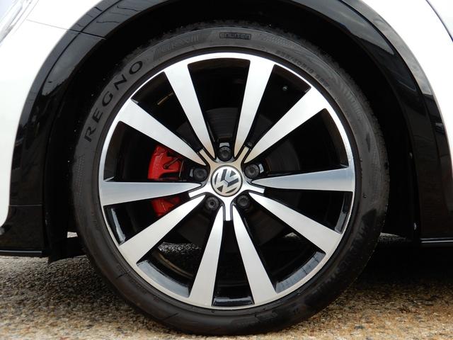 ザ・ビートル ２．０Ｒラインマイスター　２．０ターボ・スライディングルーフ・純正１９インチアロイホイール・黒革シート・シートヒーター・パドルシフト・純正ナビ・ＤＴＶ／Ｂｌｕｅｔｈｏｏｔｈ・リヤカメラ・ＥＴＣ・前後２カメラドライブレコーダー（22枚目）