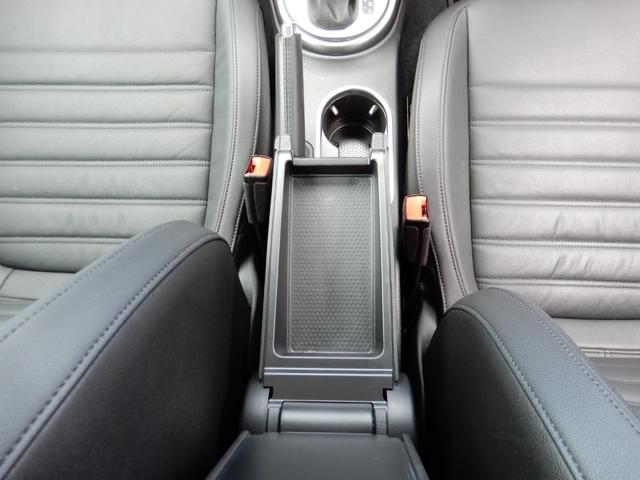 ザ・ビートル ２．０Ｒラインマイスター　２．０ターボ・スライディングルーフ・純正１９インチアロイホイール・黒革シート・シートヒーター・パドルシフト・純正ナビ・ＤＴＶ／Ｂｌｕｅｔｈｏｏｔｈ・リヤカメラ・ＥＴＣ・前後２カメラドライブレコーダー（58枚目）