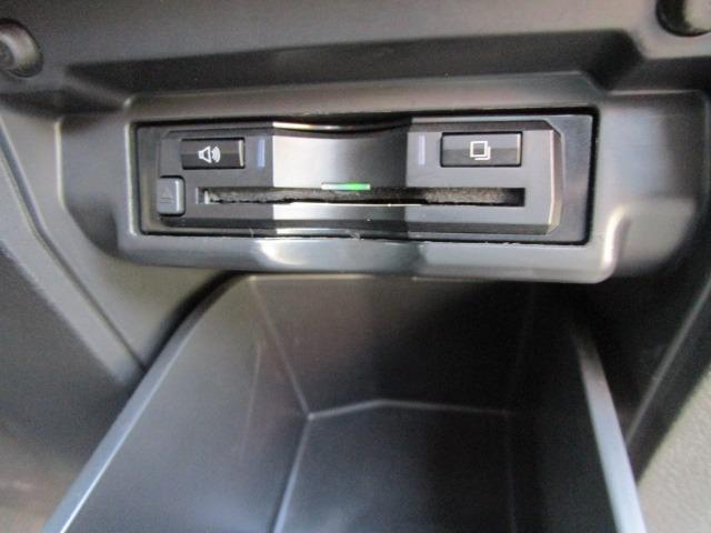 ヴェルファイア 2.4Z 1年保証 社外SDナビ CD DVD フルセグ Bluetooth Bカメラ 社外シートカバー レーダー探知機 ETC USB 純正アルミ クリアランスソナー 3列シート R両側パワースライド HID(41枚目)