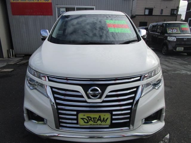 エルグランド ３５０ハイウェイスタープレミアム　１年保証　インテリキー　純正ＨＤＤナビ　Ｂｌｕｅｔｏｏｔｈ　アラウンドビューＭ　３６０度ドラレコ　ブレーキＡ　クルーズコントロール　フリップダウンＭ　レザーシート　純正アルミ　Ｒ両側パワースライド（2枚目）