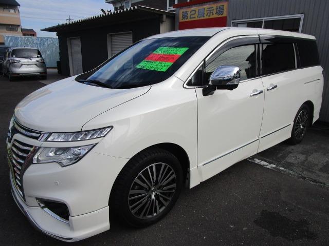 エルグランド ３５０ハイウェイスタープレミアム　１年保証　インテリキー　純正ＨＤＤナビ　Ｂｌｕｅｔｏｏｔｈ　アラウンドビューＭ　３６０度ドラレコ　ブレーキＡ　クルーズコントロール　フリップダウンＭ　レザーシート　純正アルミ　Ｒ両側パワースライド（9枚目）