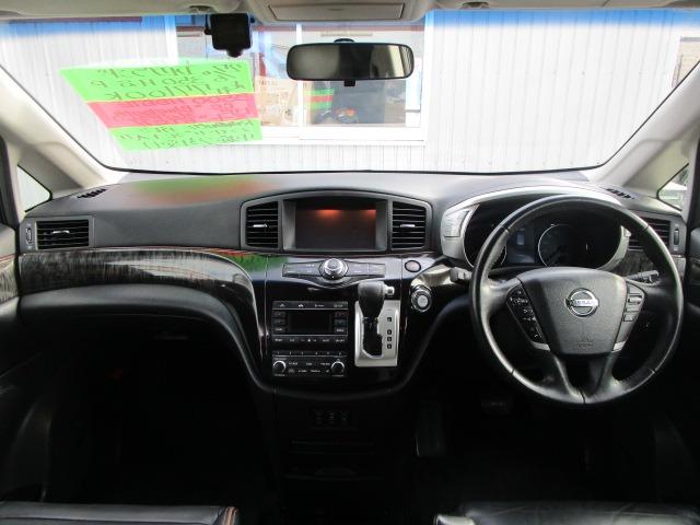 エルグランド ３５０ハイウェイスタープレミアム　１年保証　インテリキー　純正ＨＤＤナビ　Ｂｌｕｅｔｏｏｔｈ　アラウンドビューＭ　３６０度ドラレコ　ブレーキＡ　クルーズコントロール　フリップダウンＭ　レザーシート　純正アルミ　Ｒ両側パワースライド（12枚目）