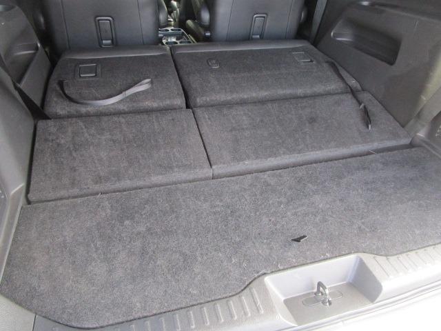 エルグランド ３５０ハイウェイスタープレミアム　１年保証　インテリキー　純正ＨＤＤナビ　Ｂｌｕｅｔｏｏｔｈ　アラウンドビューＭ　３６０度ドラレコ　ブレーキＡ　クルーズコントロール　フリップダウンＭ　レザーシート　純正アルミ　Ｒ両側パワースライド（24枚目）