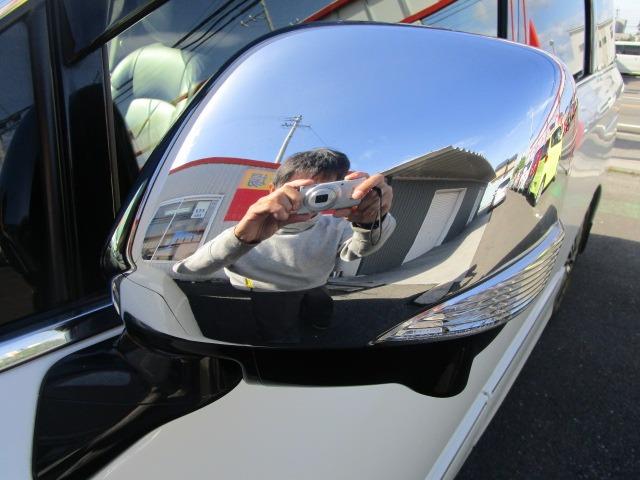 エルグランド ３５０ハイウェイスタープレミアム　１年保証　インテリキー　純正ＨＤＤナビ　Ｂｌｕｅｔｏｏｔｈ　アラウンドビューＭ　３６０度ドラレコ　ブレーキＡ　クルーズコントロール　フリップダウンＭ　レザーシート　純正アルミ　Ｒ両側パワースライド（48枚目）