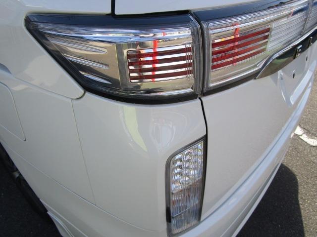 エルグランド ３５０ハイウェイスタープレミアム　１年保証　インテリキー　純正ＨＤＤナビ　Ｂｌｕｅｔｏｏｔｈ　アラウンドビューＭ　３６０度ドラレコ　ブレーキＡ　クルーズコントロール　フリップダウンＭ　レザーシート　純正アルミ　Ｒ両側パワースライド（49枚目）