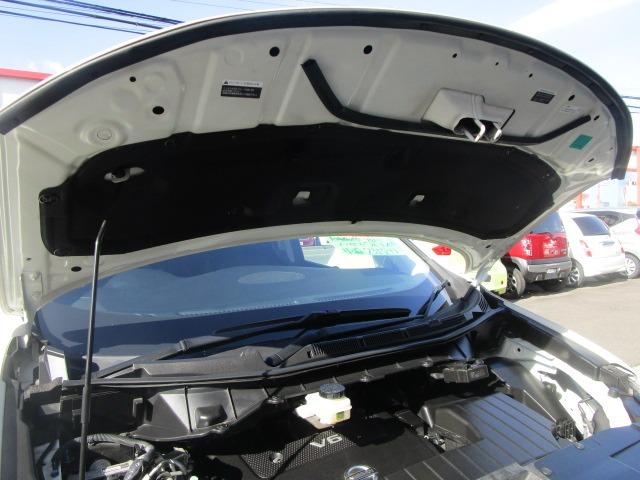 エルグランド ３５０ハイウェイスタープレミアム　１年保証　インテリキー　純正ＨＤＤナビ　Ｂｌｕｅｔｏｏｔｈ　アラウンドビューＭ　３６０度ドラレコ　ブレーキＡ　クルーズコントロール　フリップダウンＭ　レザーシート　純正アルミ　Ｒ両側パワースライド（50枚目）