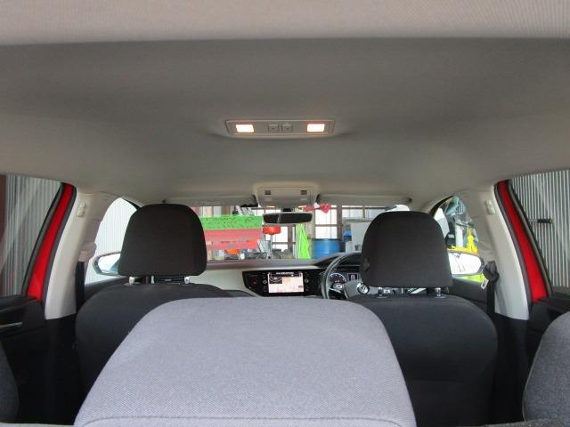 ポロ ＴＳＩコンフォートライン　Ｗエアバック　ＡＢＳ　インテリキー　純正ＳＤナビ　ＣＤ　ワンセグ　Ｂｌｕｅｔｏｏｔｈ　Ｂカメラ　ＵＳＢ　クルーズコントロール　ブレーキＡ　純正アルミ　クリアランスソナー　ＩＣ付ターボ　ｉ－ＳＴＯＰ（40枚目）