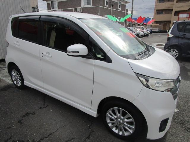 デイズ ハイウェイスター　Ｘ　１年保証　Ｗエアバック　ＡＢＳ　インテリキー　純正ＳＤナビ　ＣＤ　フルセグ　Ｂカメラ　ＥＴＣ　前後ドラレコ　純正アルミ　ＨＩＤ　フォグランプ　ｉ－ＳＴＯＰ（8枚目）