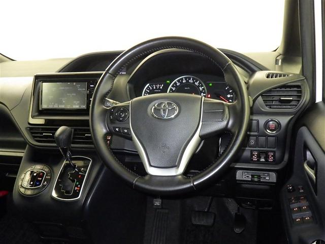 ノア Ｓｉ　メモリーナビ　フルセグ　バックカメラ　ＥＴＣ　ドラレコ　ＣＤ　ＤＶＤ再生　後席モニター　ＬＥＤヘッドランプ　両側電動スライド　乗車定員７人　３列シート　スマートキー　キーレス　アイドリングストップ（8枚目）