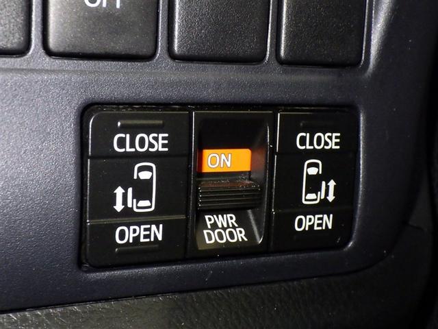 ノア Ｓｉ　メモリーナビ　フルセグ　バックカメラ　ＥＴＣ　ドラレコ　ＣＤ　ＤＶＤ再生　後席モニター　ＬＥＤヘッドランプ　両側電動スライド　乗車定員７人　３列シート　スマートキー　キーレス　アイドリングストップ（17枚目）