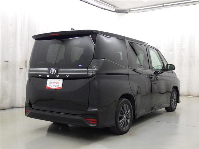 ヴォクシー S-G 衝突被害軽減システム フルセグ バックカメラ ETC CD ミュージックプレイヤー接続可 DVD再生 オートクルーズコントロール LEDヘッドランプ 両側電動スライド 乗車定員7人 3列シート(5枚目)