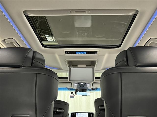 アルファード ２．５Ｓ　Ｃパッケージ　衝突被害軽減システム　メモリーナビ　フルセグ　バックカメラ　ＥＴＣ　ドラレコ　ＣＤ　ミュージックプレイヤー接続可　ＤＶＤ再生　後席モニター　サンルーフ　オートクルーズコントロール　ＬＥＤヘッドランプ（9枚目）