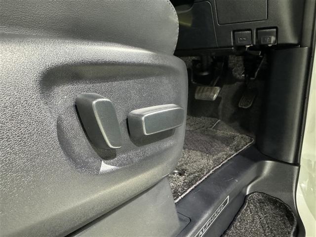 アルファード ２．５Ｓ　Ｃパッケージ　衝突被害軽減システム　メモリーナビ　フルセグ　バックカメラ　ＥＴＣ　ドラレコ　ＣＤ　ミュージックプレイヤー接続可　ＤＶＤ再生　後席モニター　サンルーフ　オートクルーズコントロール　ＬＥＤヘッドランプ（28枚目）