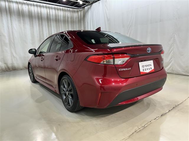 カローラ ハイブリッド ダブルバイビー 衝突被害軽減システム フルセグ バックカメラ ETC ドラレコ ミュージックプレイヤー接続可 オートクルーズコントロール LEDヘッドランプ スマートキー キーレス ハイブリッド(4枚目)