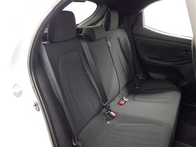 ヤリス Ｘ　衝突被害軽減システム　メモリーナビ　バックカメラ　ＥＴＣ　ミュージックプレイヤー接続可　スマートキー　キーレス（25枚目）