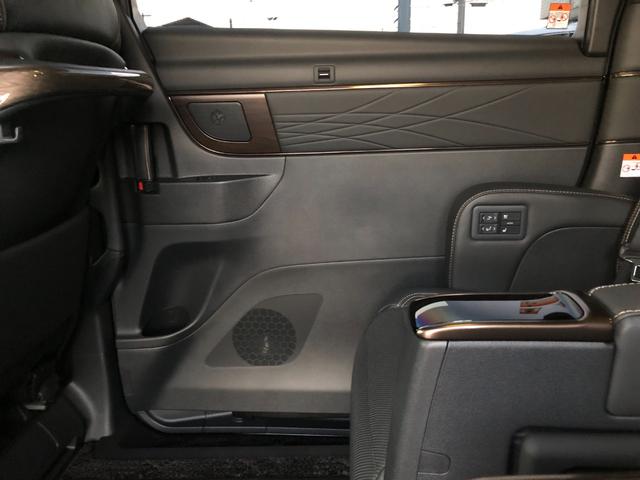 アルファード Z モデリスタエアロ&シグネイチャーイルミブレード&マフラー&20AW/純ナビ/TV/全方位カメラ/ETC2.0/ワイヤレス充電/デジタルインナーミラー/黒革S/ユニバーサルステップ/両側電動スライドD(63枚目)