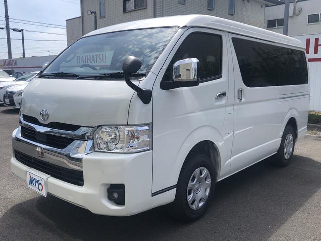 ハイエースワゴン ＧＬ　衝突被害軽減ブレーキ／全方位カメラ対応／ビルトインＥＴＣ／デジタルインナーミラー／スマートキー／ＬＥＤオートヘッドライト／クリアランスソナー／左側電動スライドドア／４列１０人乗（8枚目）