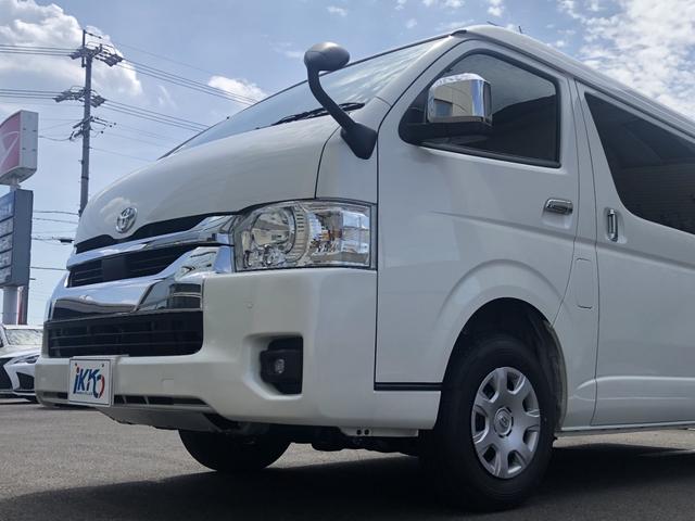 ハイエースワゴン ＧＬ　衝突被害軽減ブレーキ／全方位カメラ対応／ビルトインＥＴＣ／デジタルインナーミラー／スマートキー／ＬＥＤオートヘッドライト／クリアランスソナー／左側電動スライドドア／４列１０人乗（12枚目）