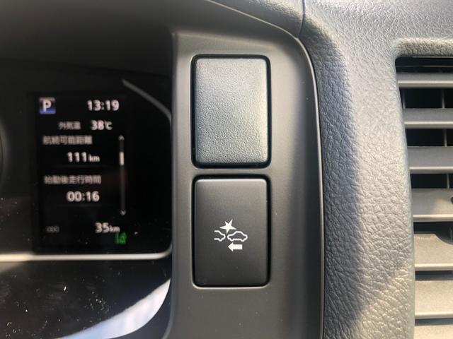 ハイエースワゴン ＧＬ　衝突被害軽減ブレーキ／全方位カメラ対応／ビルトインＥＴＣ／デジタルインナーミラー／スマートキー／ＬＥＤオートヘッドライト／クリアランスソナー／左側電動スライドドア／４列１０人乗（26枚目）