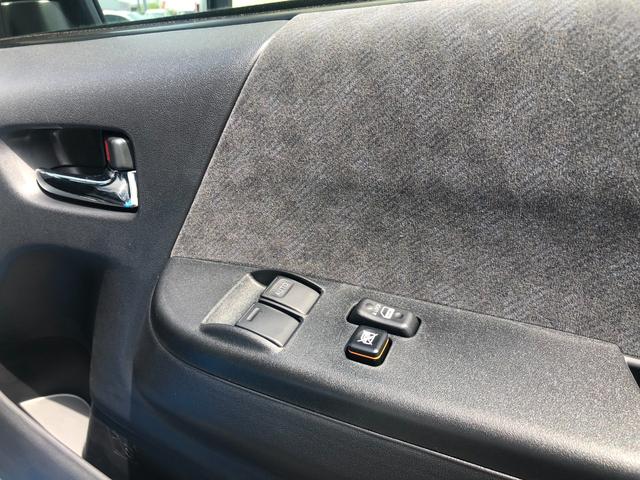 ハイエースワゴン ＧＬ　衝突被害軽減ブレーキ／全方位カメラ対応／ビルトインＥＴＣ／デジタルインナーミラー／スマートキー／ＬＥＤオートヘッドライト／クリアランスソナー／左側電動スライドドア／４列１０人乗（37枚目）