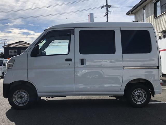 ハイゼットカーゴ DX SAIII スマートアシスト3/LEDヘッドライト/オートハイビーム/キーレス/ETC/前席パワーウインド(5枚目)