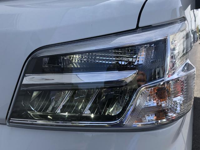 ハイゼットカーゴ DX SAIII スマートアシスト3/LEDヘッドライト/オートハイビーム/キーレス/ETC/前席パワーウインド(11枚目)