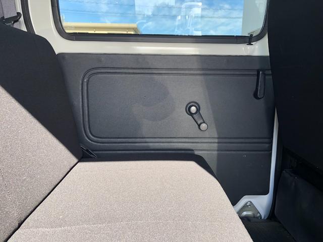 ハイゼットカーゴ DX 純正ラジオデッキ/キーレス/前席パワーウインド(21枚目)