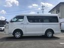 ハイエースワゴン ＧＬ　衝突被害軽減ブレーキ／全方位カメラ対応／ビルトインＥＴＣ／デジタルインナーミラー／スマートキー／ＬＥＤオートヘッドライト／クリアランスソナー／左側電動スライドドア／４列１０人乗（6枚目）