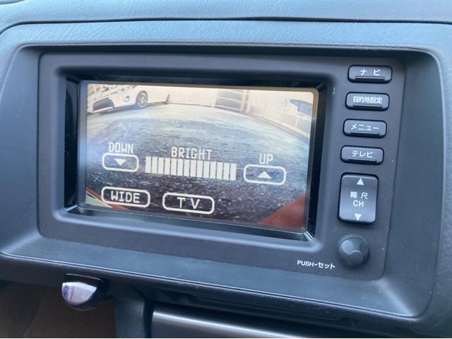 ベースグレード　フルノーマル　ドライブレコーダー　バックカメラ　革シート　ナビ　ＴＶ　ＨＩＤ　ＣＤ　ＭＤ　キーレスエントリー　アルミホイール　盗難防止システム　衝突安全ボディ　ＡＢＳ　エアコン　パワーステアリング(8枚目)