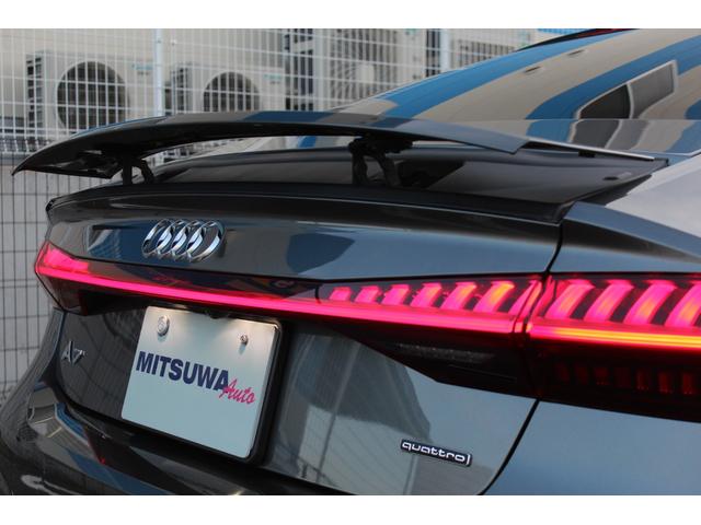 55TFSIクワトロ デビューパッケージ 1オーナー・ドライビングPKG・アシスタンスPKG・マトリクスLEDヘッド・電動チルトステアリング・バーチャルコックピット・20AW・MMIナビ・黒革シートH・Pガラス・Aストップ・ソフトクローズドア(12枚目)