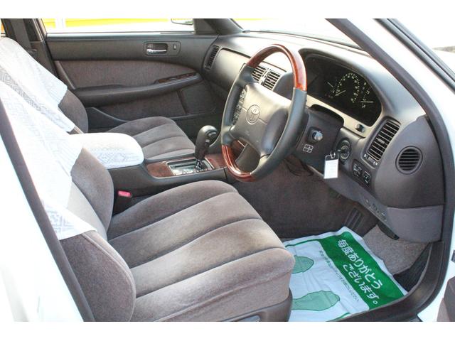 セルシオ Ｃタイプ　ムーンルーフ　修復歴無　実走行７８０００ｋｍ　後期型・サンルーフ・純正エアサス・スーパーライブサウンドシステム・レースカバー・エフテックフルエアロ・ＥＭＩＴＺ１９ＡＷ・エアサスコントローラー・クリアーウインカー・社外マフラー・コンビハン・ＥＴＣ（18枚目）