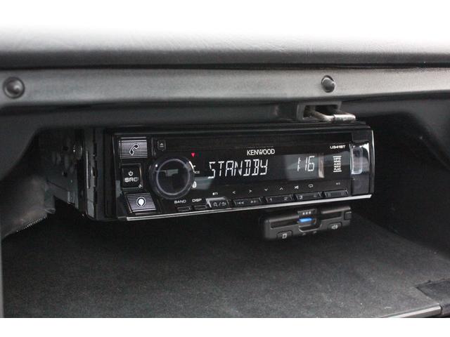 グロリア グランツーリスモアルティマ ターボ 実走行43000km マルチAVシステム・後席コントロール・リアスポイラー・車高調・クリアウインカー・ケンウッドCDデッキ・ウッドMOMOステアリング・ZEESプロジェクトマフラー・ザウバー17インチAW・フィルム・ETC(28枚目)