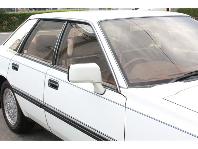 レパード 300ターボ グランドエディション 実走行30180km タイベル交換済・VG30ターボ・フルオリジナル・修復歴なし・ガレージ保管・禁煙車・クルコン・オートエアコン・純正マットガード・純正フロアマット・純正オーディオデッキ・純正15インチアルミ(9枚目)