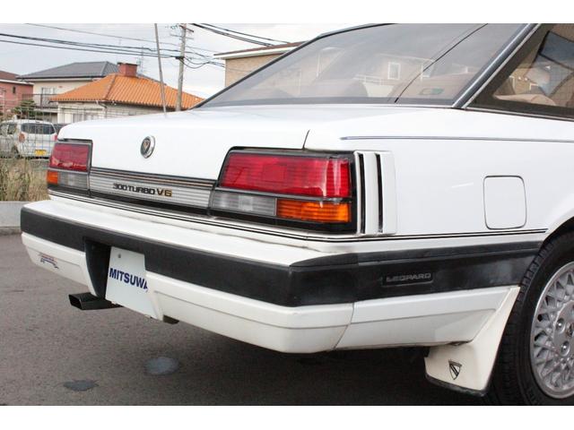 レパード 300ターボ グランドエディション 実走行30180km タイベル交換済・VG30ターボ・フルオリジナル・修復歴なし・ガレージ保管・禁煙車・クルコン・オートエアコン・純正マットガード・純正フロアマット・純正オーディオデッキ・純正15インチアルミ(10枚目)
