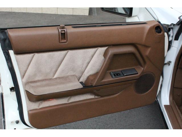 レパード 300ターボ グランドエディション 実走行30180km タイベル交換済・VG30ターボ・フルオリジナル・修復歴なし・ガレージ保管・禁煙車・クルコン・オートエアコン・純正マットガード・純正フロアマット・純正オーディオデッキ・純正15インチアルミ(39枚目)